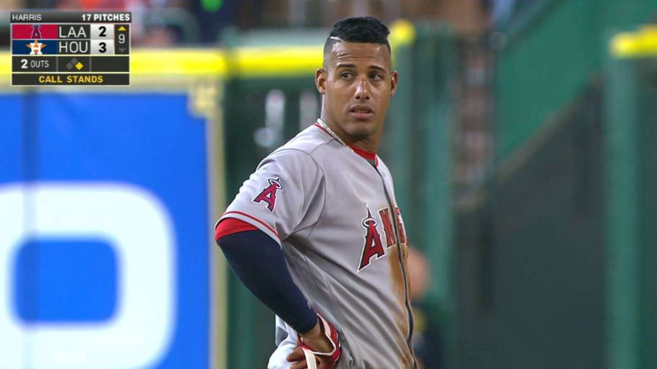 Rasmus gets Escobar at 2nd