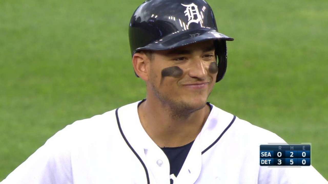 Iglesias' two-run double