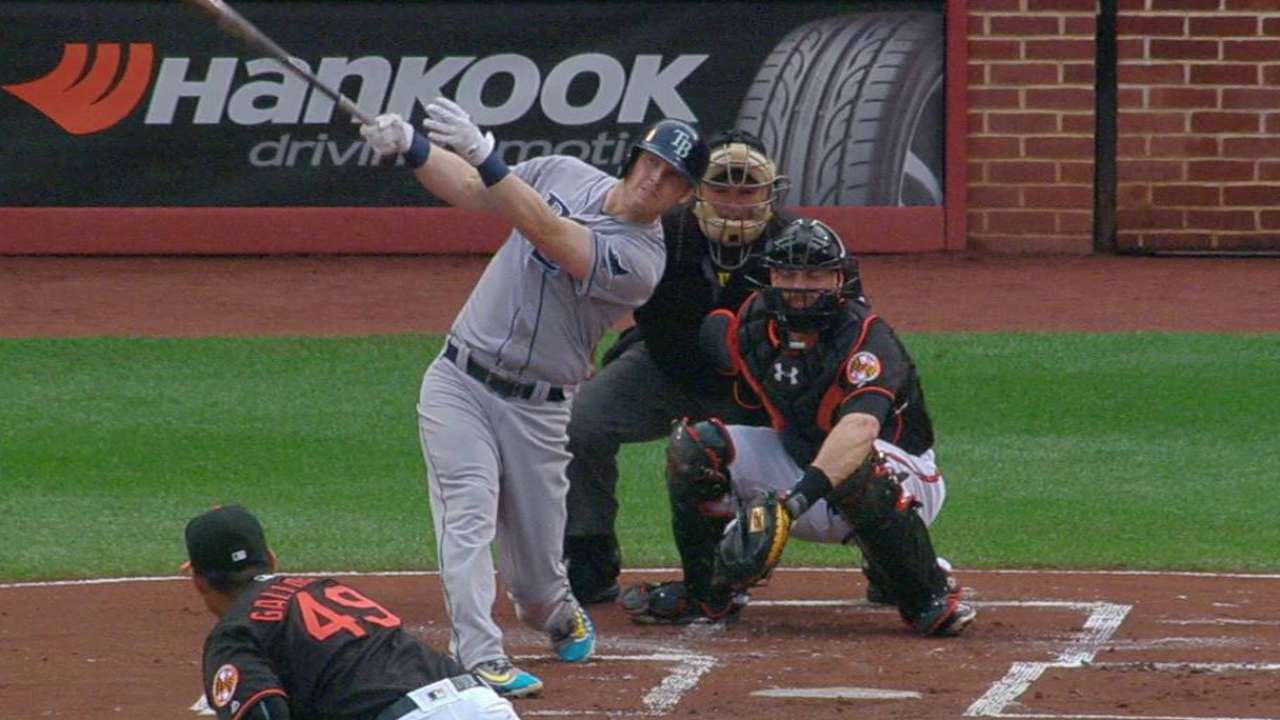 Dickerson's two-run homer