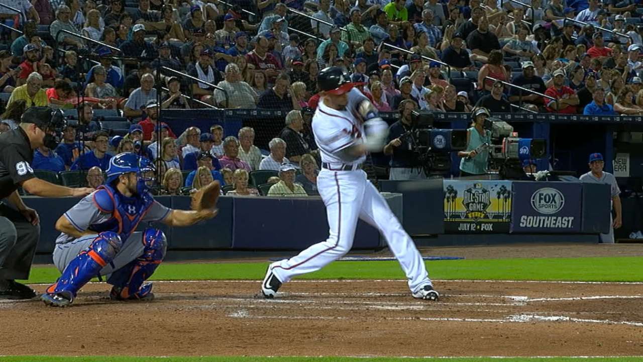Braves score six in the 5th