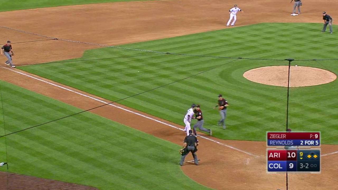 D-backs catch Arenado in rundown
