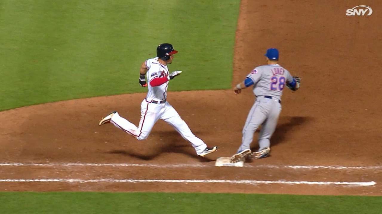 Familia sets Mets' save mark with help from D