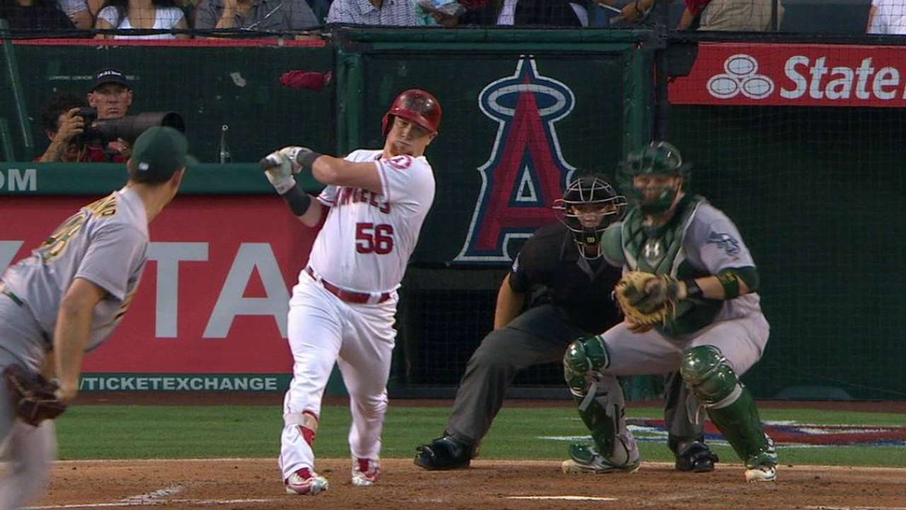 Surkamp optioned to make room for Overton