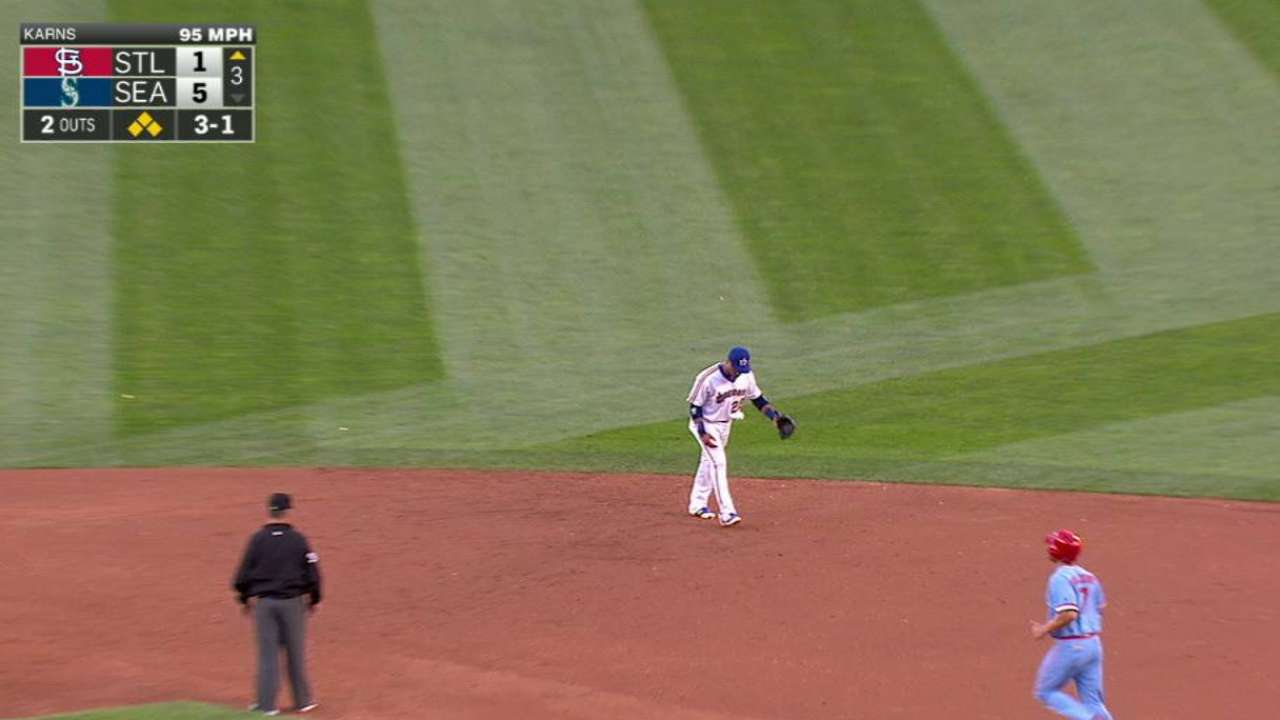 Karns escapes bases-loaded jam