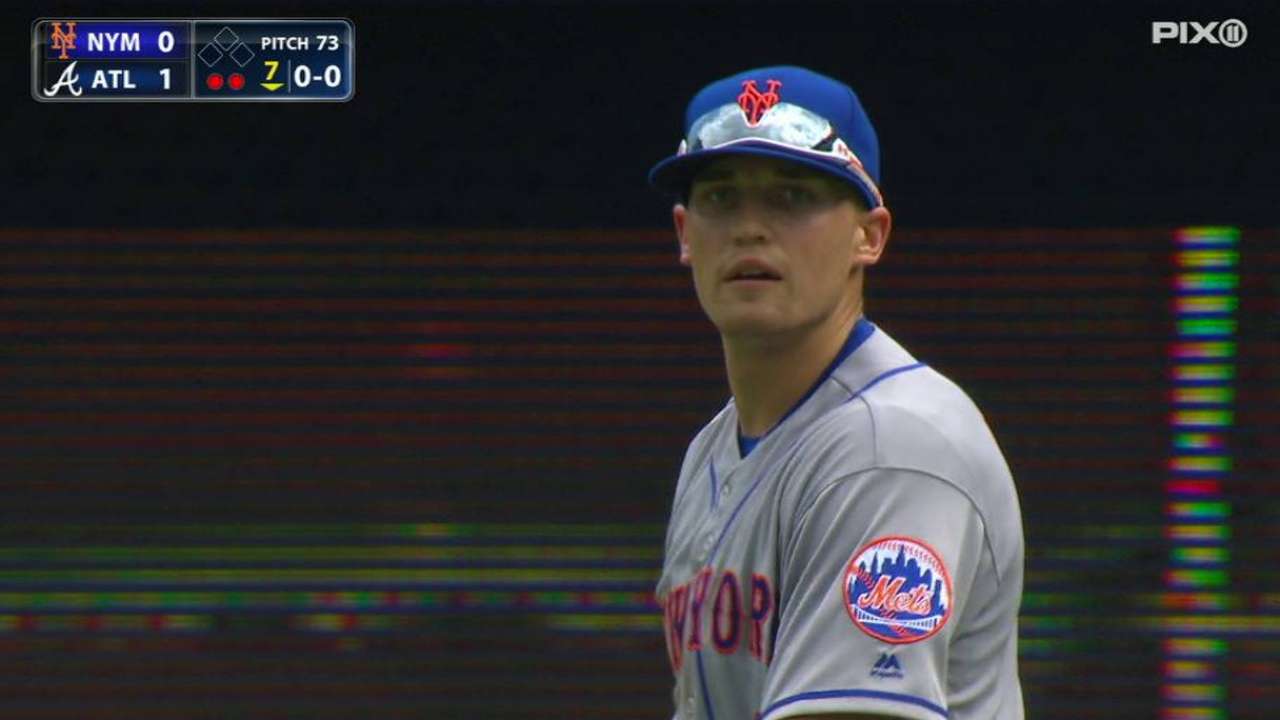 Nimmo grabs fly ball in debut
