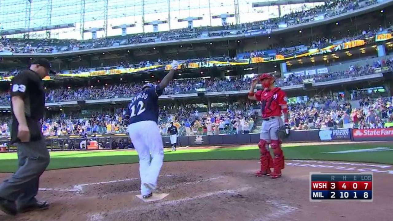 Maldonado's solo home run