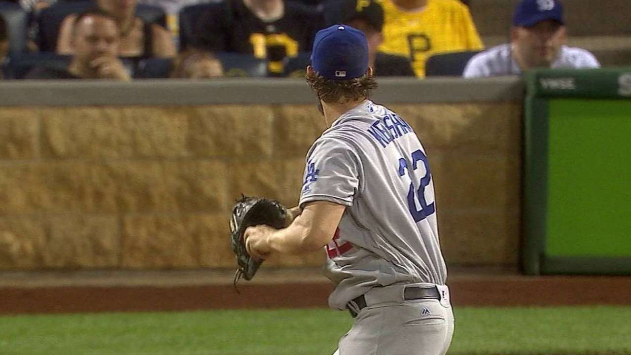 Kershaw strikes out Polanco