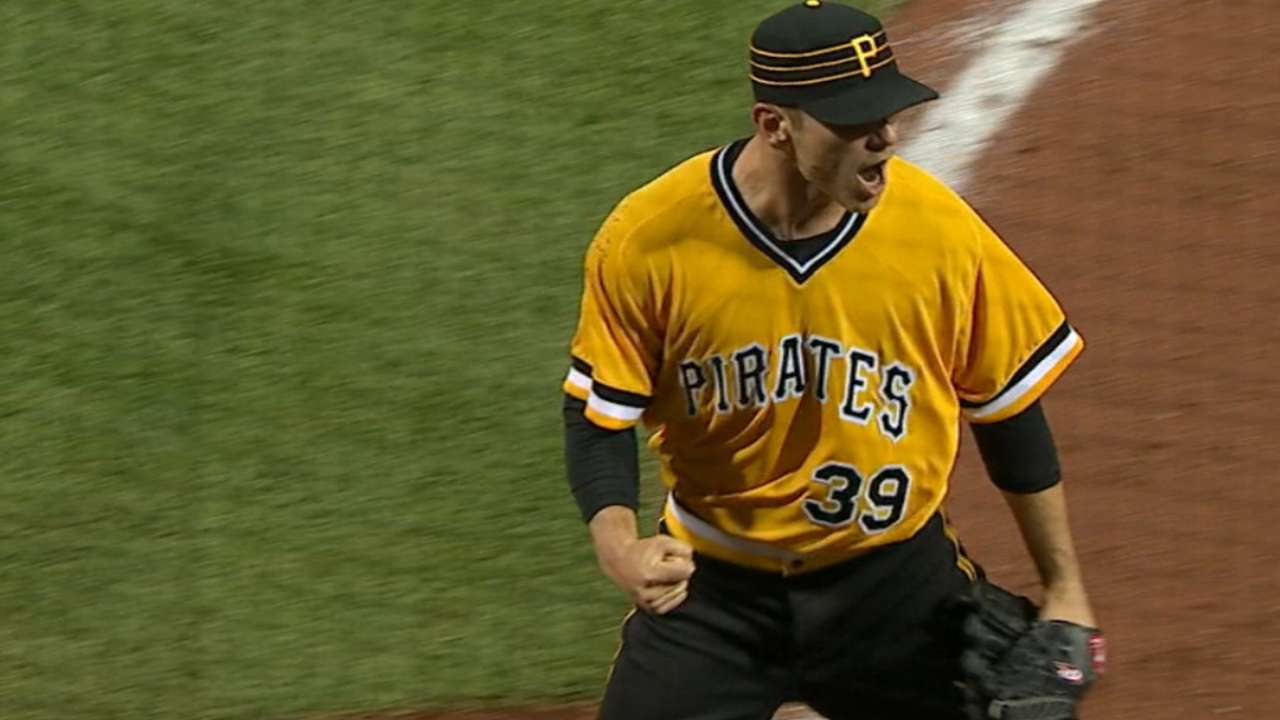 Kuhl earns win in MLB debut