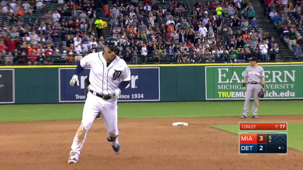 Consistent at plate, Iglesias finds results in June