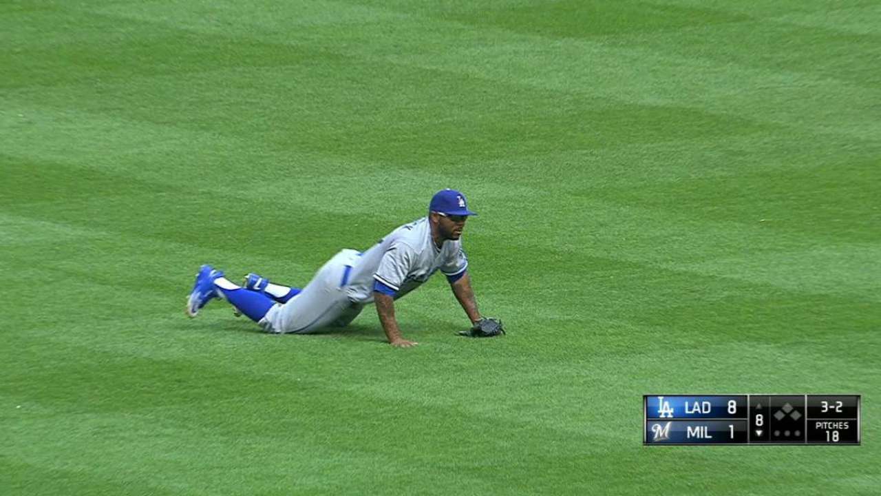 Kendrick's diving grab