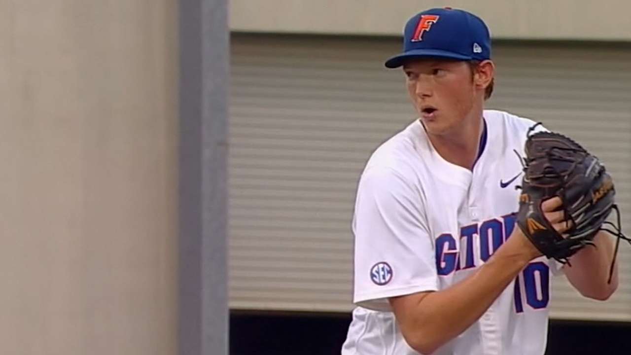 A's agree to terms with 1st-rounder Puk