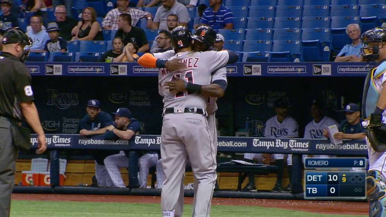 V-Mart's second three-run homer