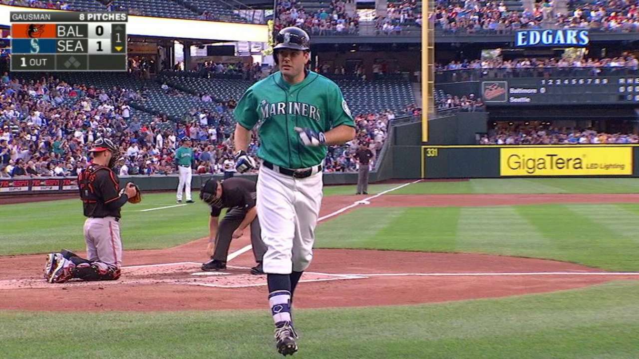Smith's solo homer