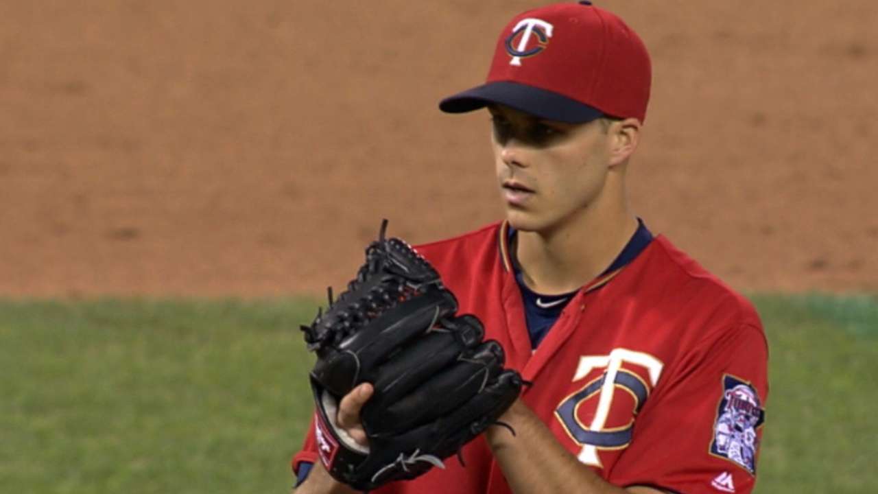 Rogers growing accustomed to Twins' bullpen