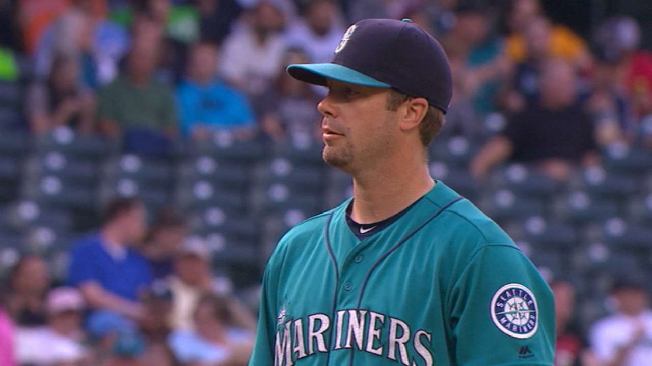 LeBlanc holds O's to two runs