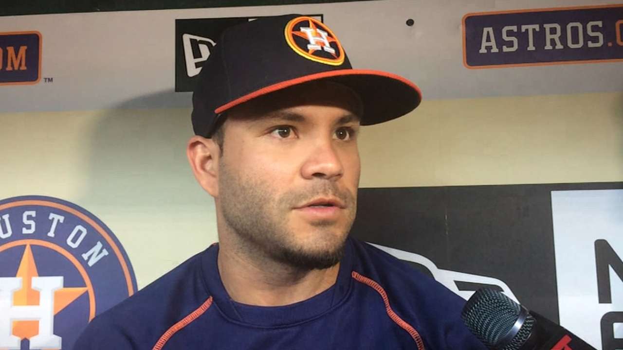 Altuve earns AL Player of the Month honor