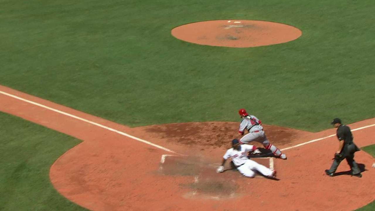 Bradley Jr.'s RBI single