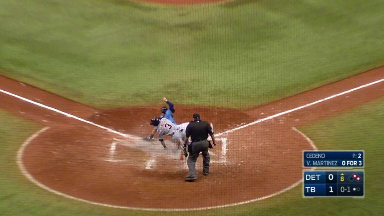 Kinsler ties the game late