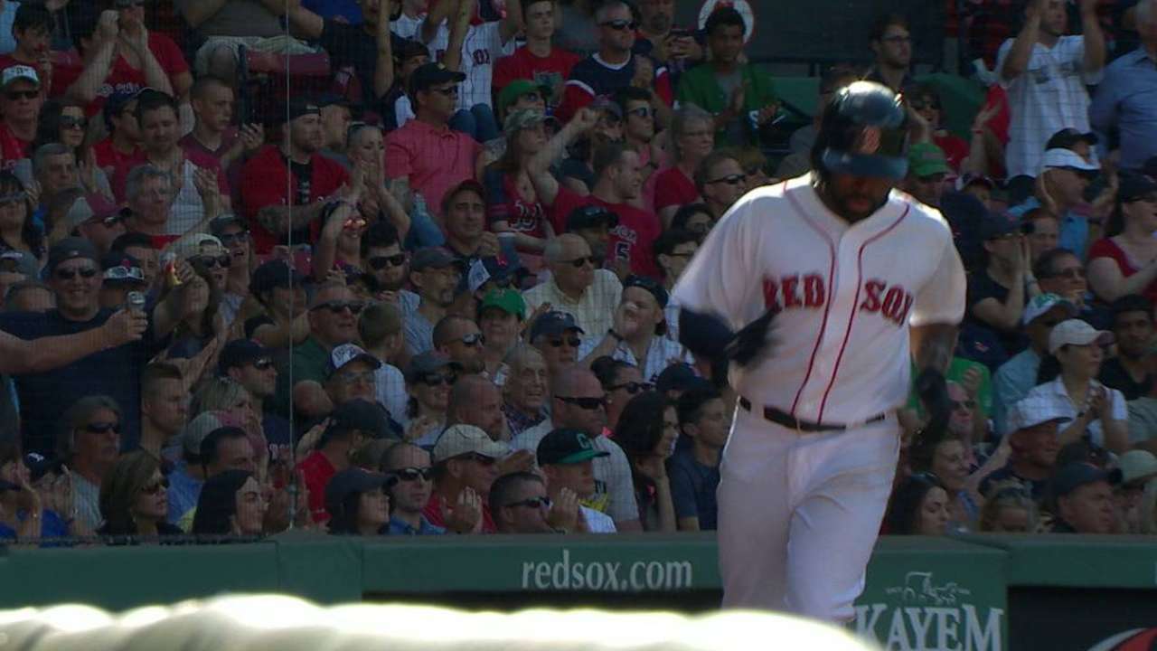 Leon's RBI infield single