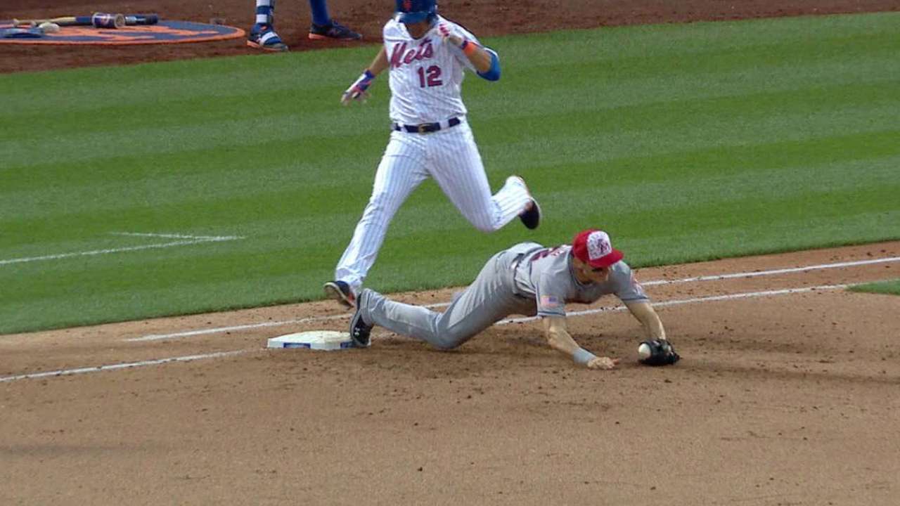 Dietrich nabs Lagares