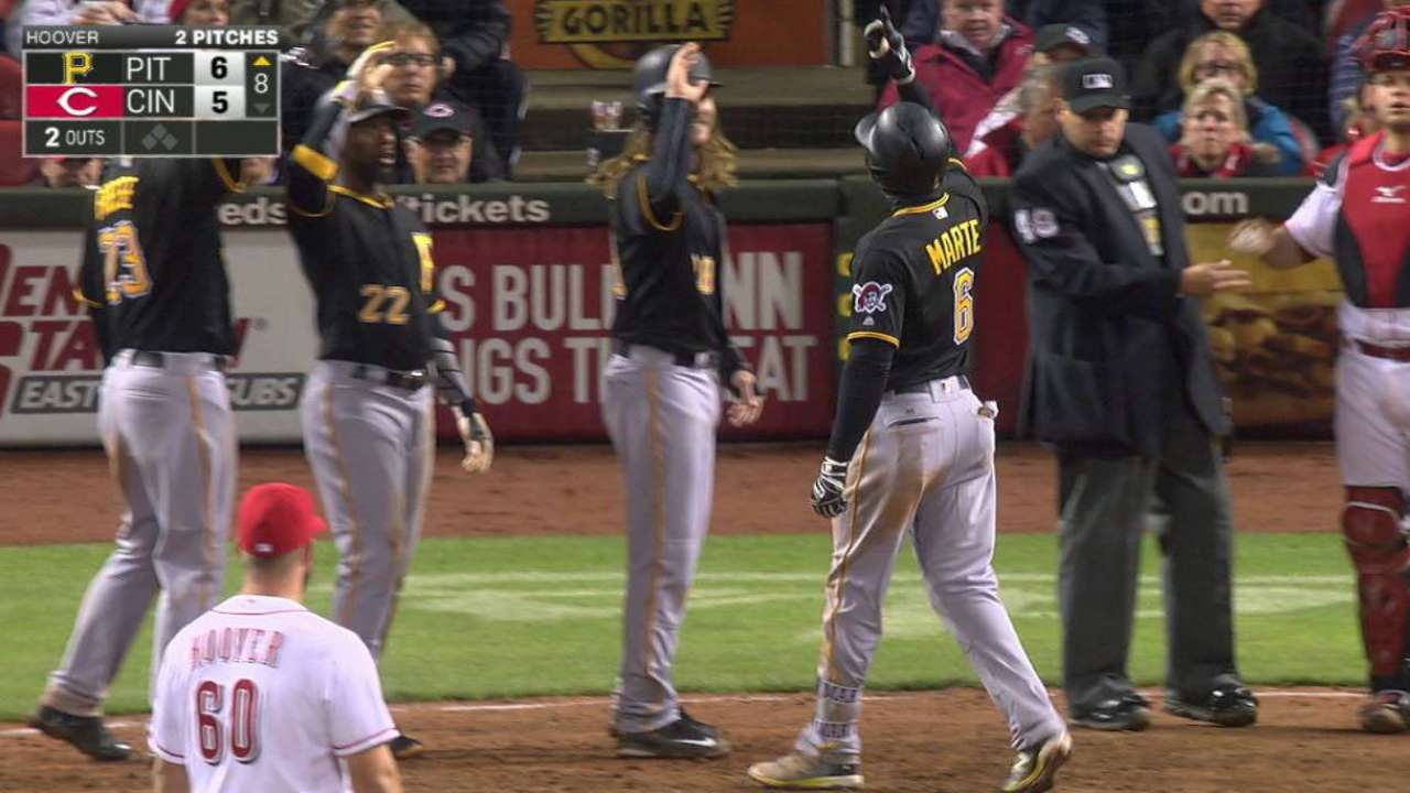 Marte's grand slam amps up Bucs' dugout