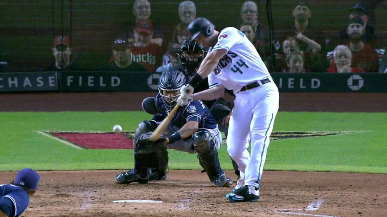 Goldy's run-scoring single