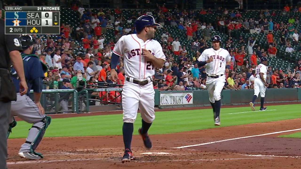Gomez's deep two-run double