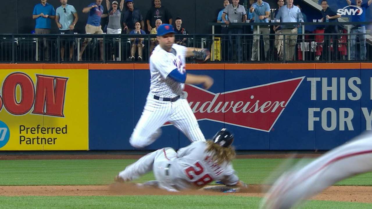 Mets benefit from interference