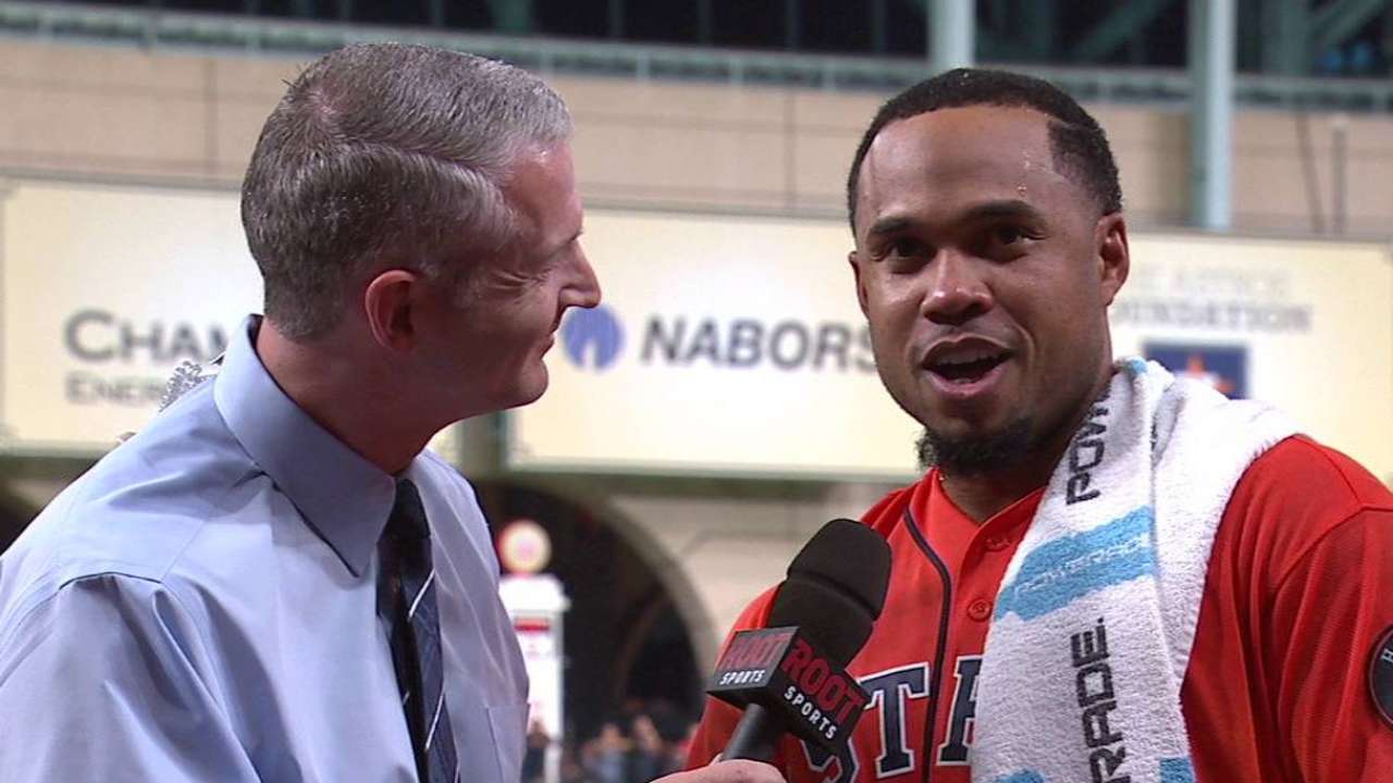 Valbuena on walk-off home run