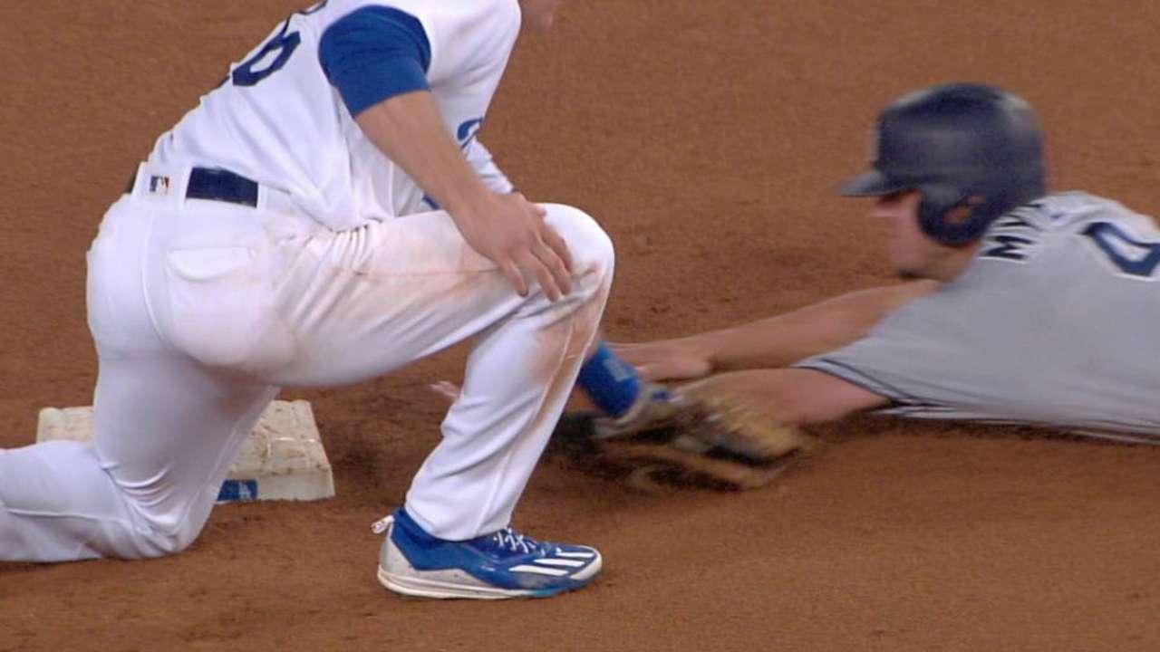 Grandal nabs Myers stealing