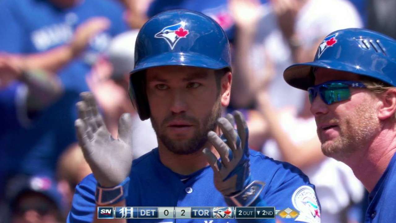 Thole's two-run single