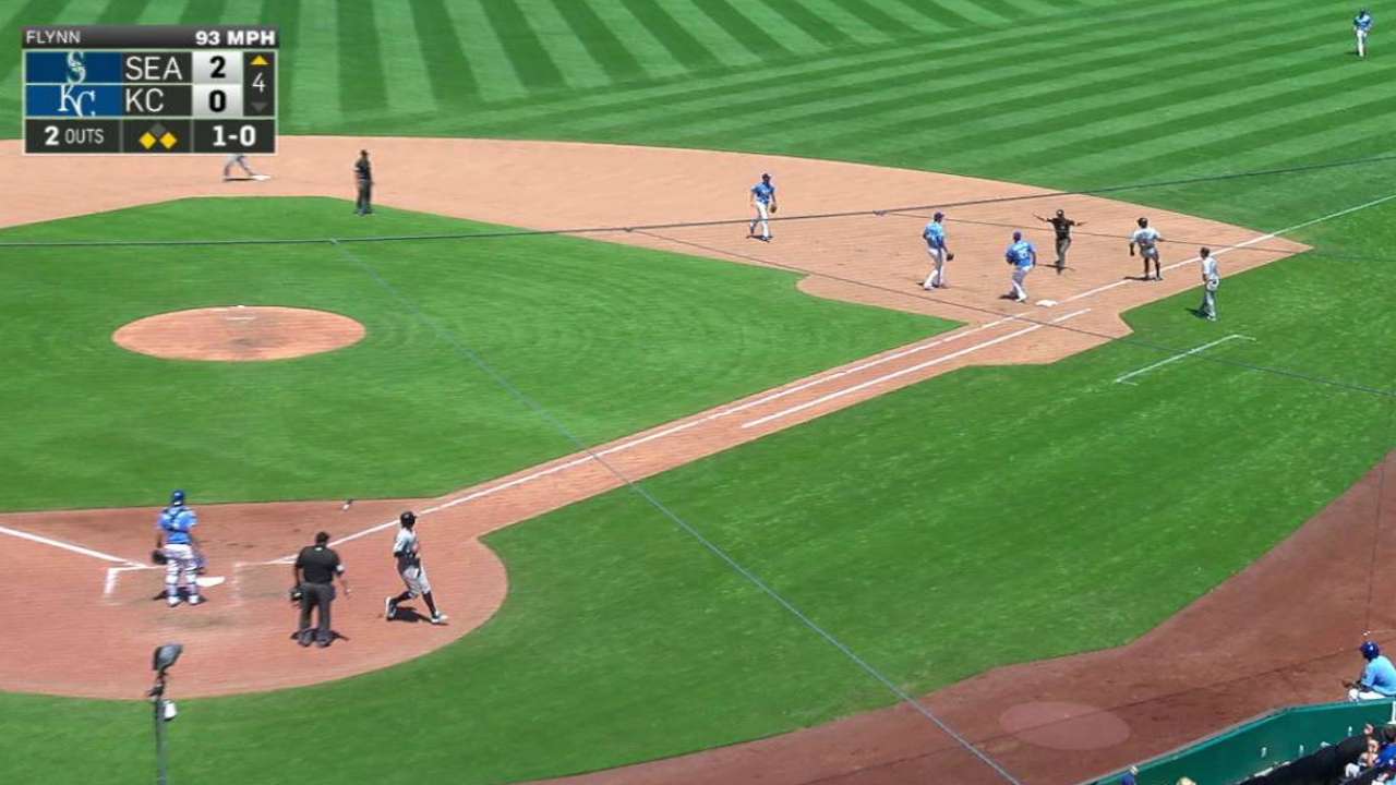 Marte's RBI bunt