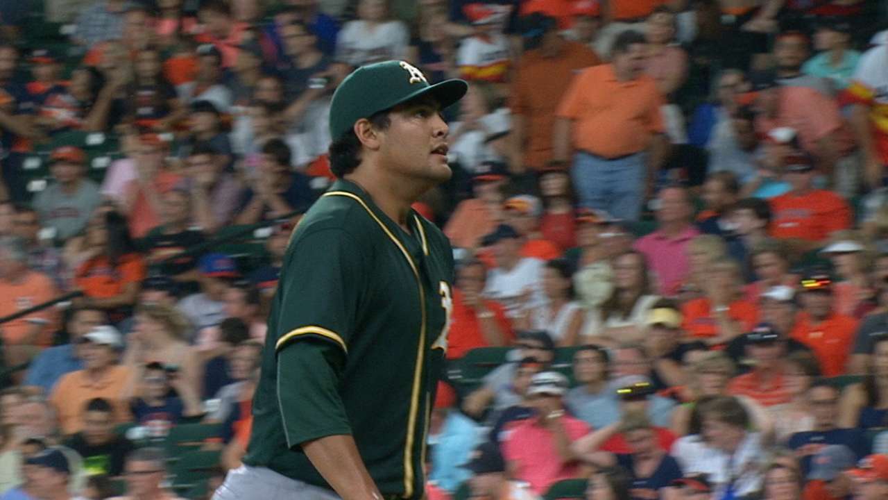 Manaea tosses seven scoreless