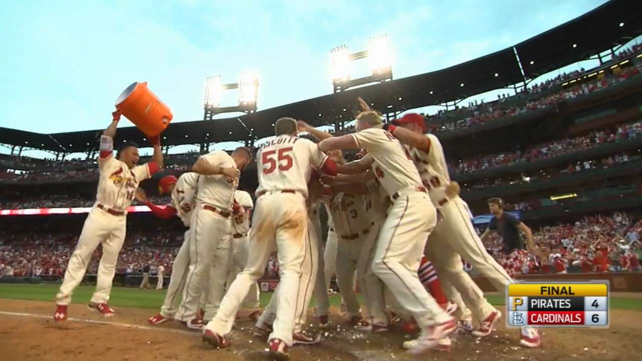 Cardinals use potent offense to stay afloat in Central