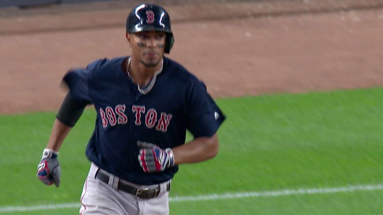 Jonrones ayudan a Wright, Boston a ganar en N.Y.