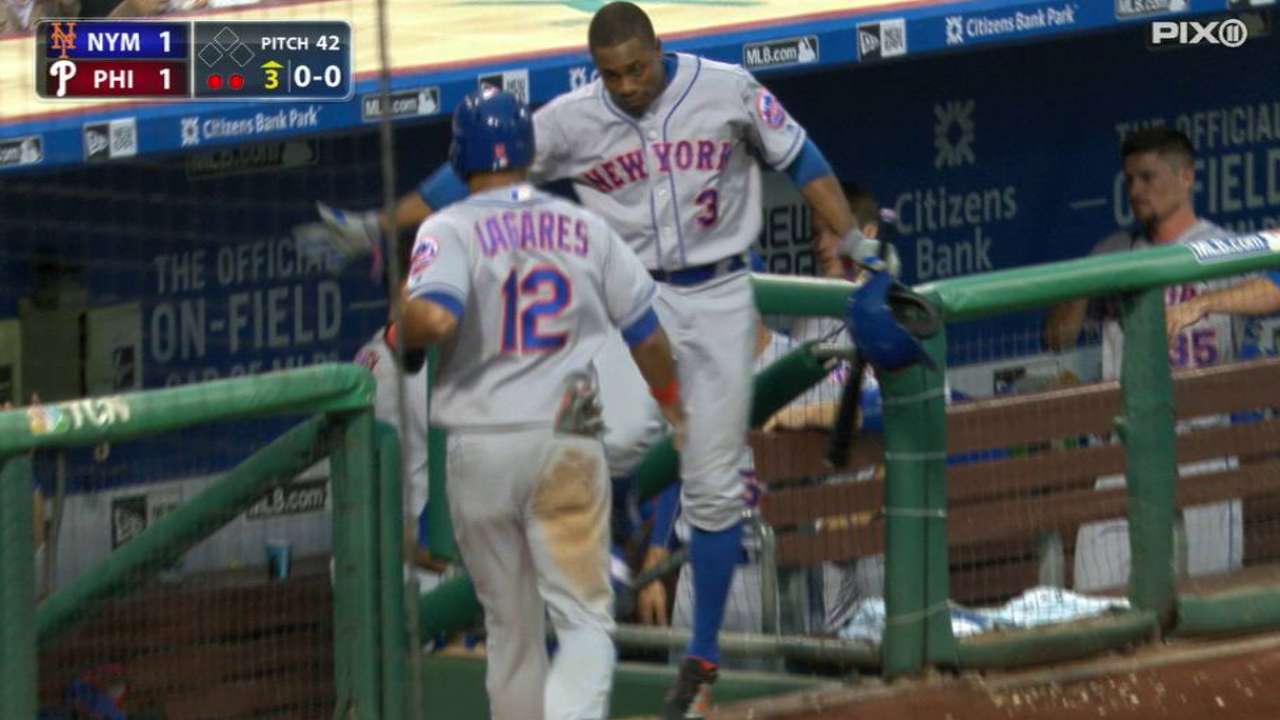 Reyes' sac fly to left