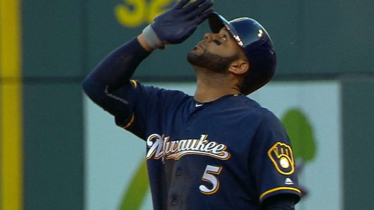 2 big innings help Brewers roll against Reds