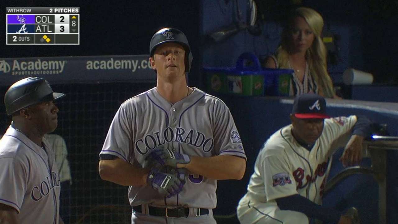 Hundley ties game on an error