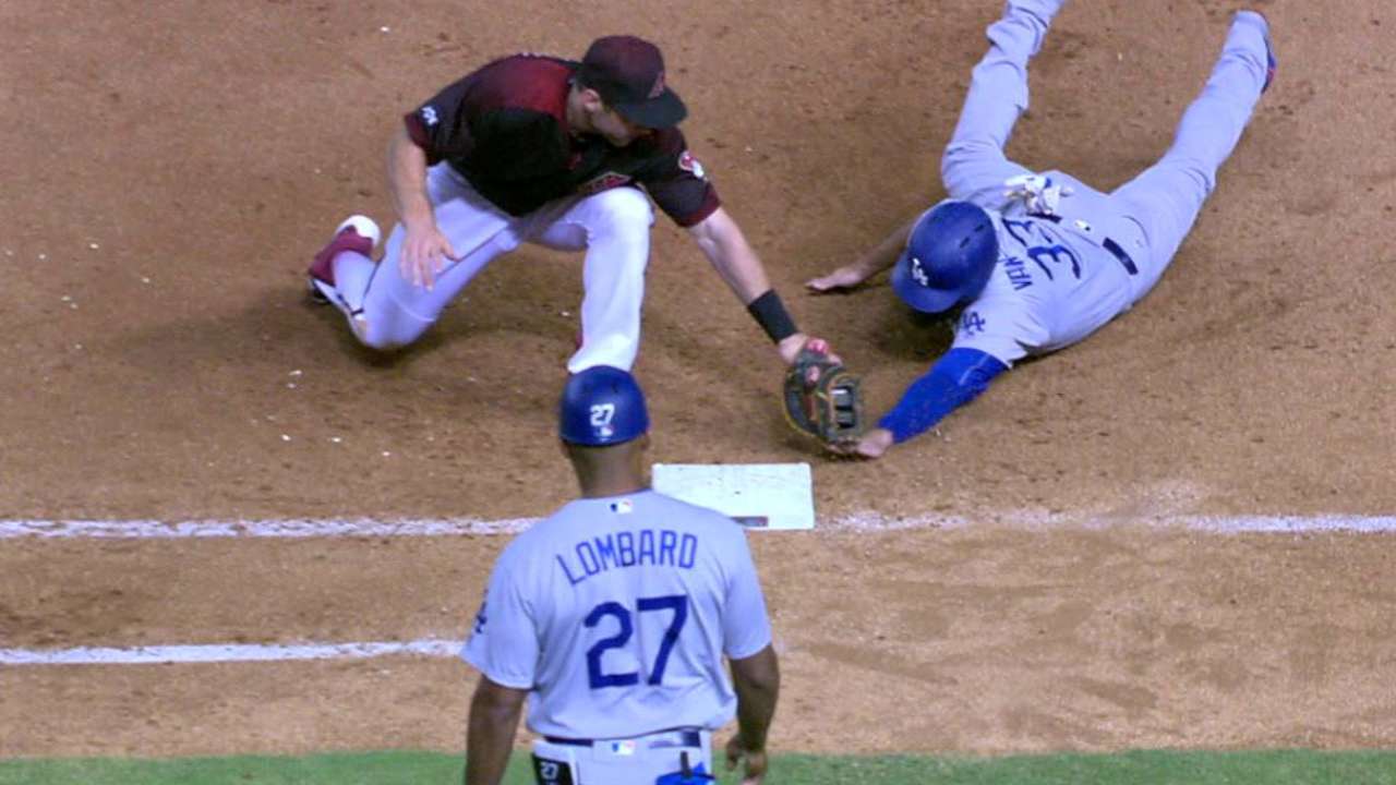 Castillo picks off Van Slyke