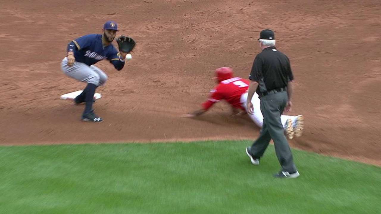 Lucroy nabs Peraza stealing