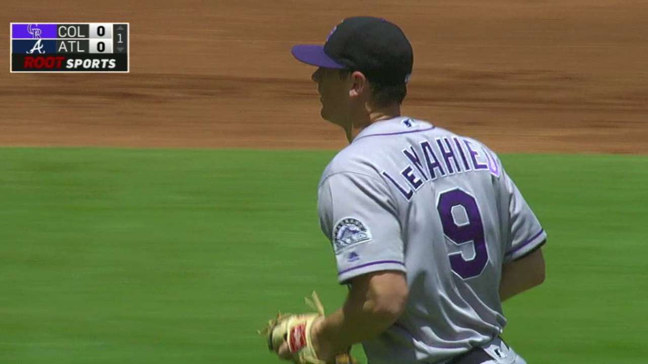 LeMahieu starts nice double play