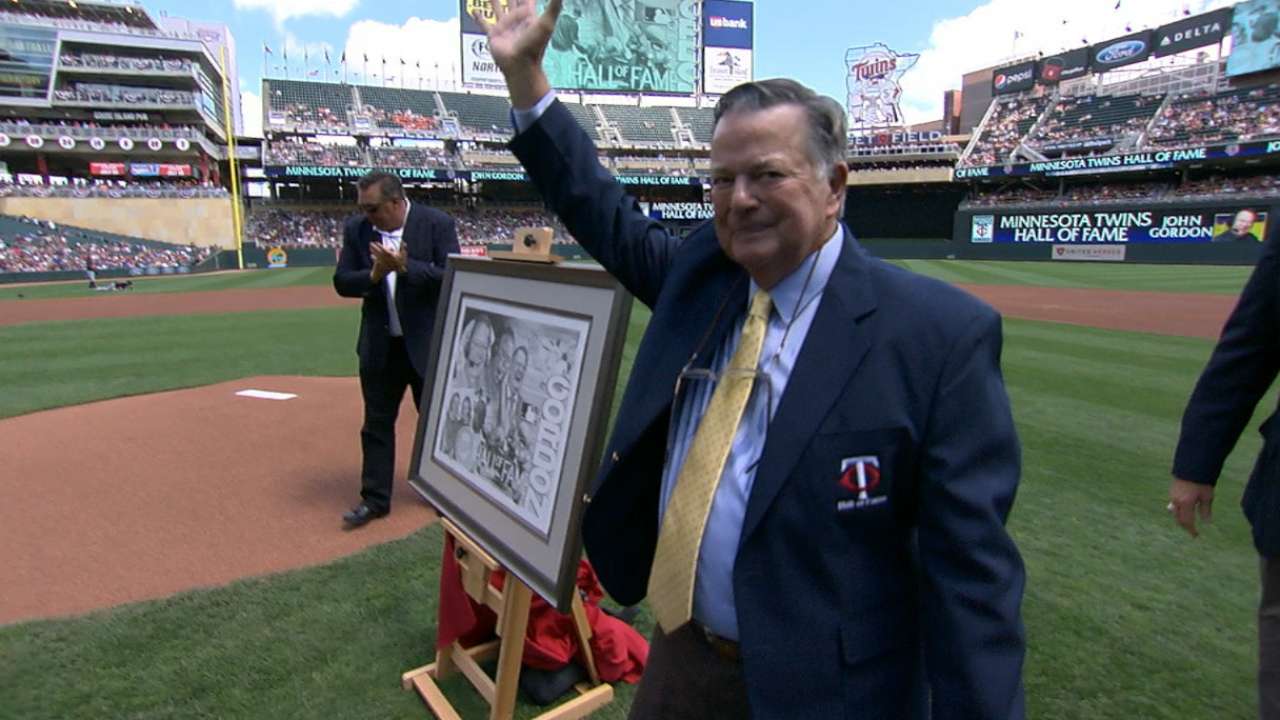 Gordon inducted into Twins Hall of Fame