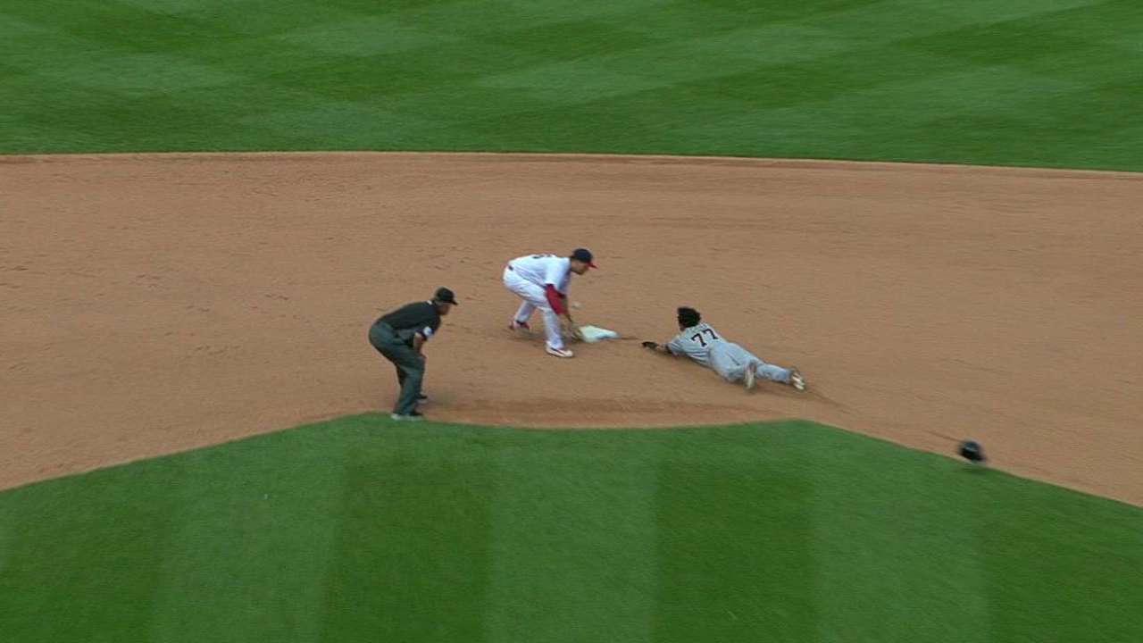 Perez steals second