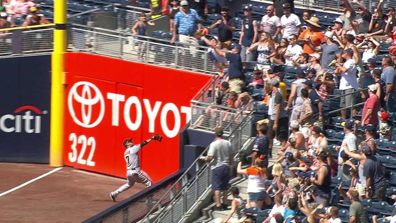Giants challenge foul-ball call