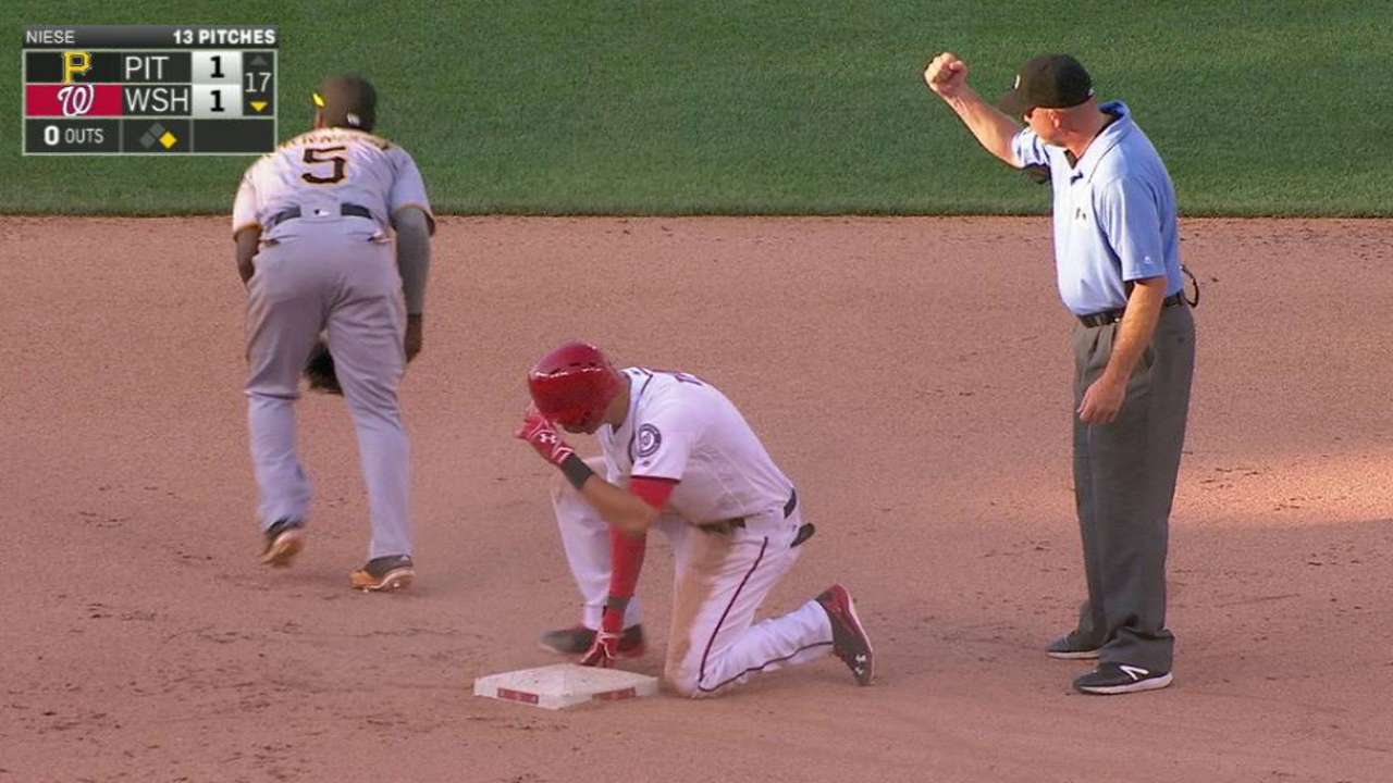 Marte cuts down Turner