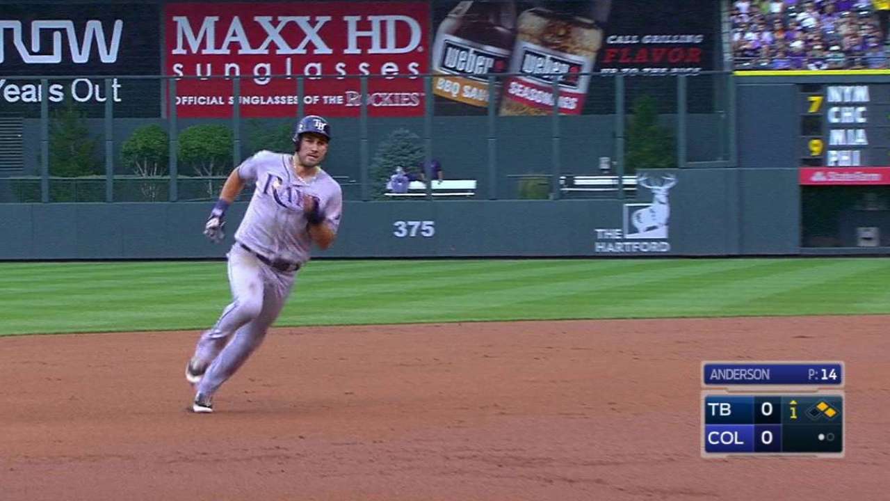 Longoria's RBI triple