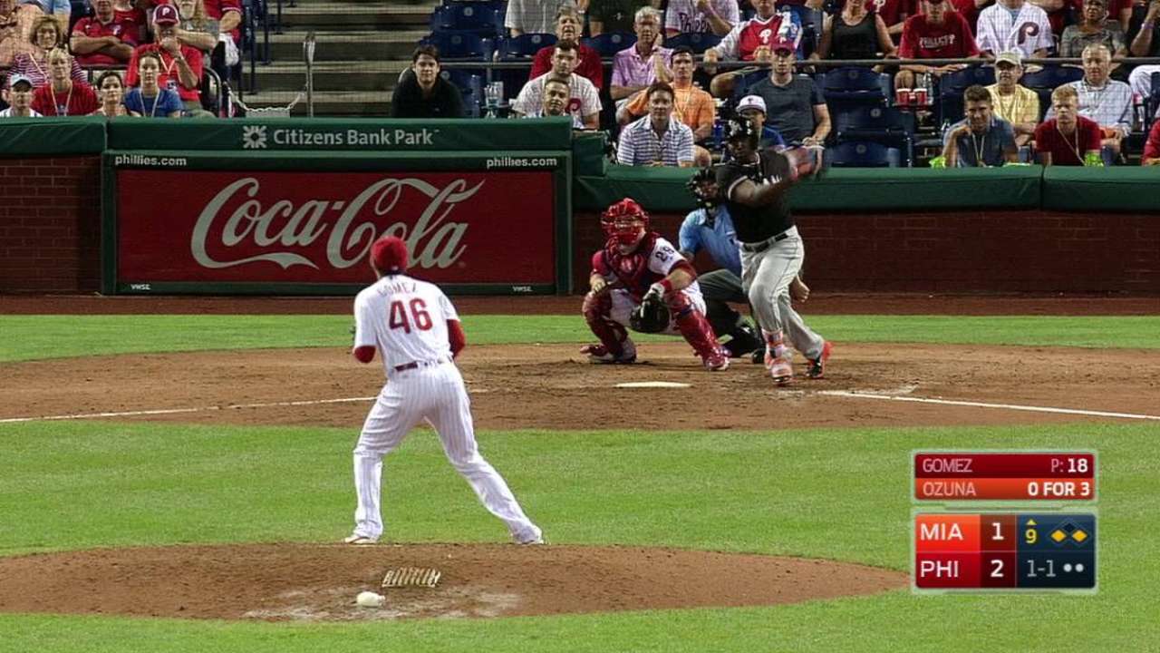 Ozuna's game-tying single