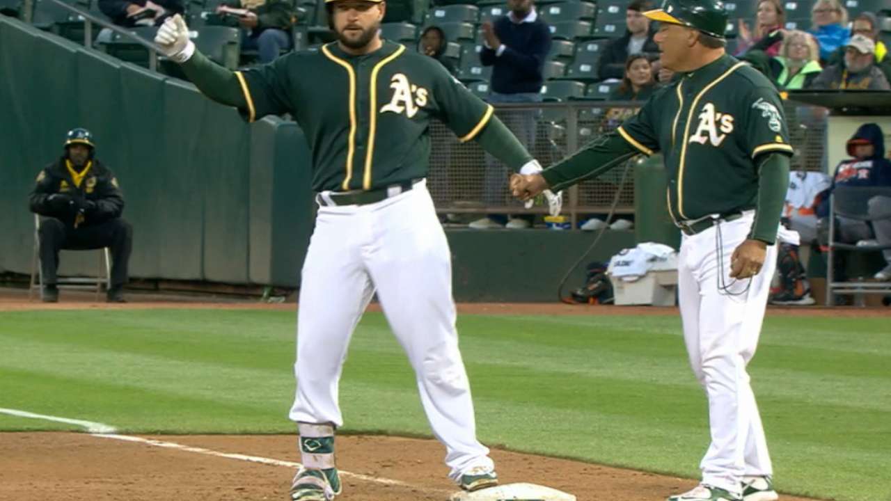 Athletics' five-run 4th inning