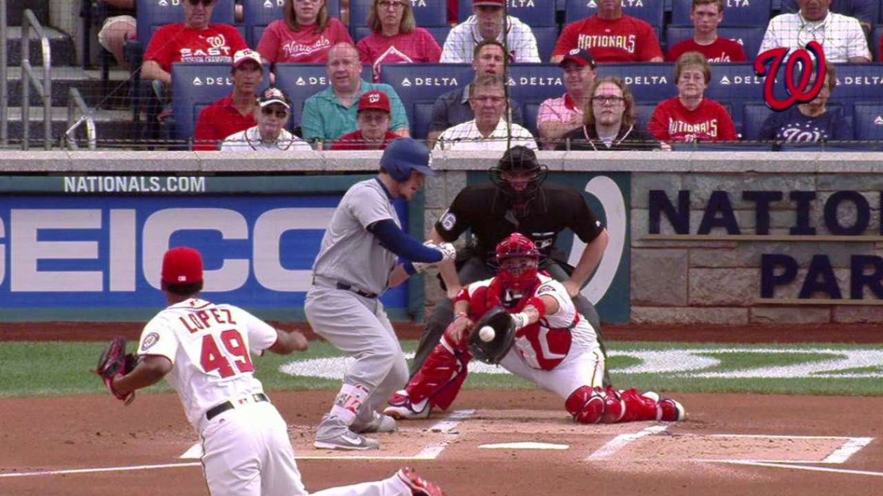 Lopez freezes Grandal