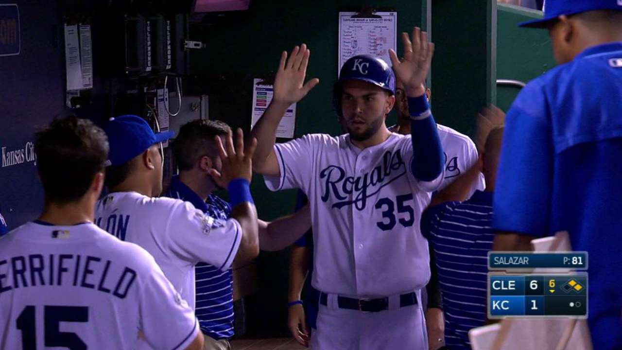 Perez's RBI single in the 6th